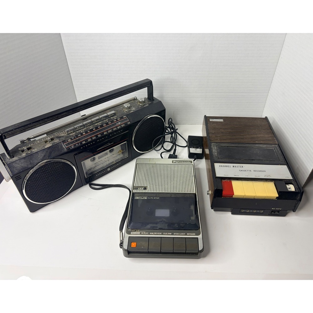 Vintage Cassette Recorder Lot GE 3-5282B Panasonic SlimLine Channel Master 6304